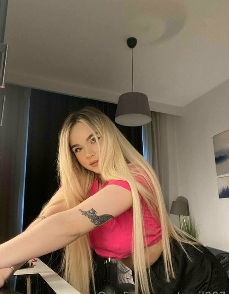 april007 estrella galería