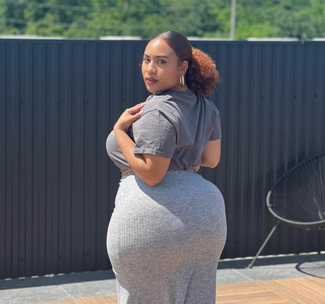 OnlyFans avec queue de cheval porno nus galerie