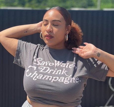 Kathrynn Marie nus star du porno archive