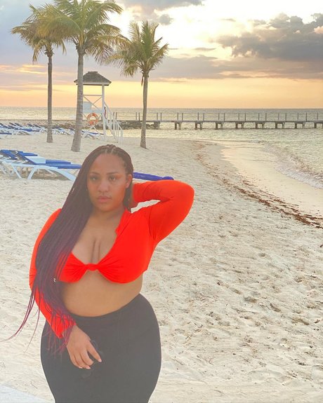 Kathrynn Marie star du porno exclusive galerie