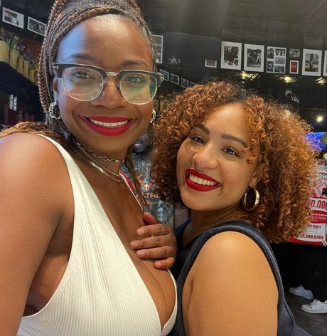 Kathrynn Marie étoile de haute qualité galerie