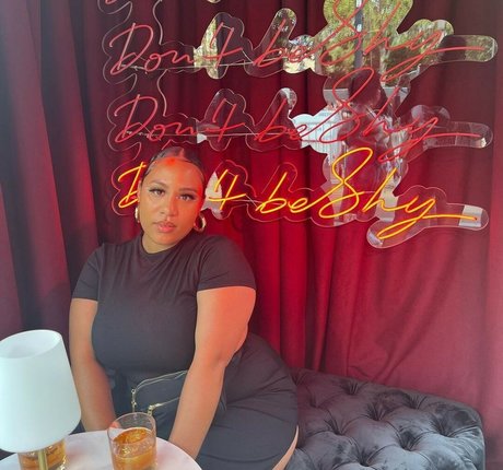 Kathrynn Marie étoile exclusive photos