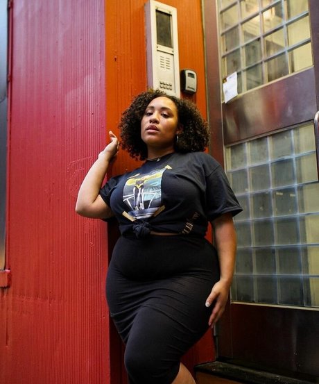 Kathrynn Marie actrice chaude photos