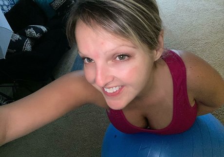 HealthyHappyFitandProud star du porno chaude images