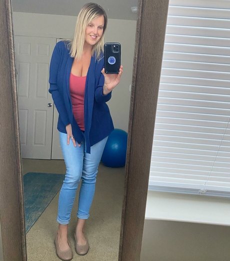 HealthyHappyFitandProud desnudos estrella porno galería