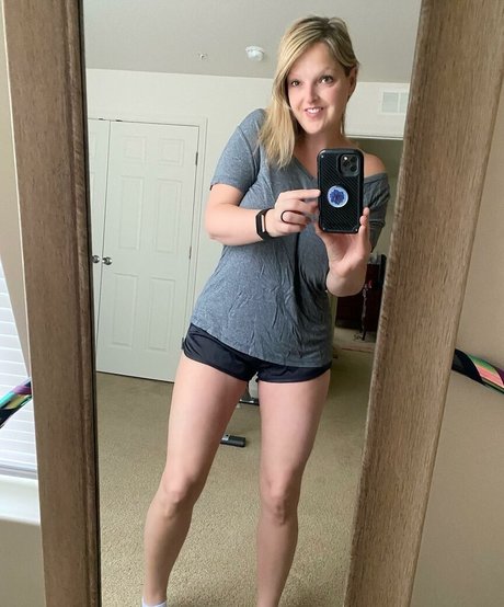 HealthyHappyFitandProud modelo de alta definición imagen