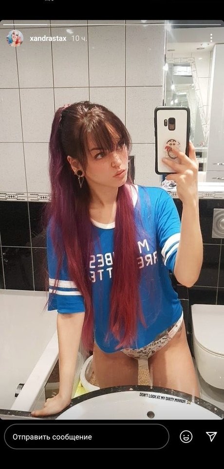 Andrasta estrella desnuda imágenes