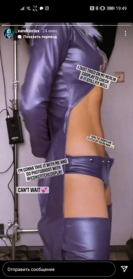 Andrasta modèle nu des photos