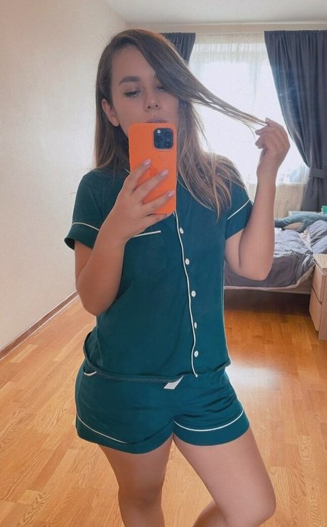 HoneyGirl actrice érotique galerie