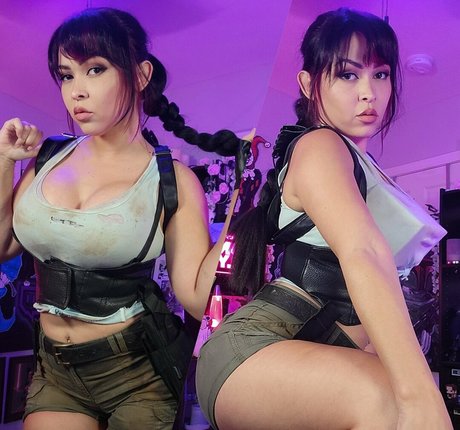 Pinksaltmoon étoile nue archive