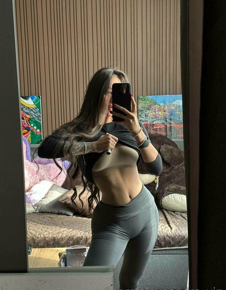 alexaandra vip modelo sexy imágenes