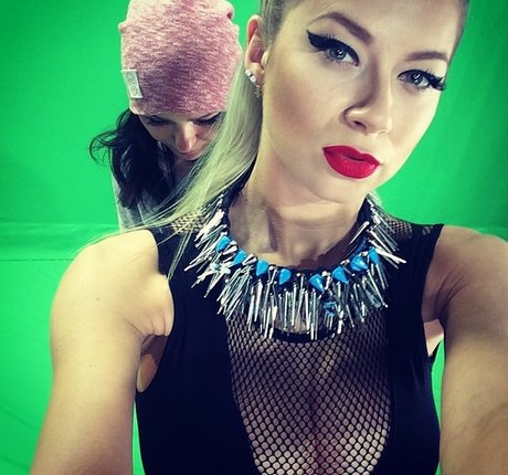 Polina Logunova haut étoile image