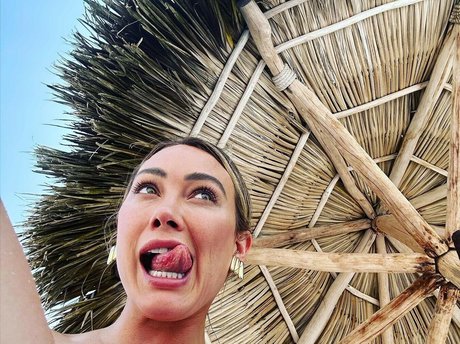 Hillary Duff actriz desnuda imagen