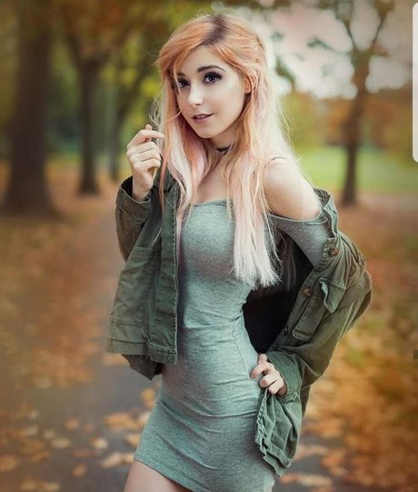 AnniTheDuck perfect model archive