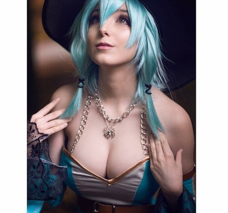 AnniTheDuck art pornstar galleries