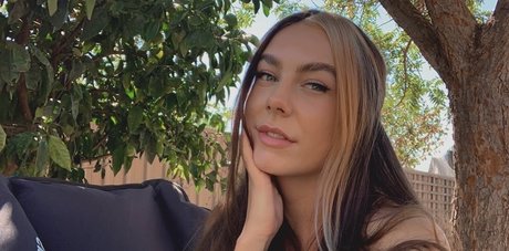 Paladinamber actrice de nus collection