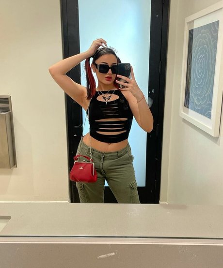 Chxrrychick Image de profil