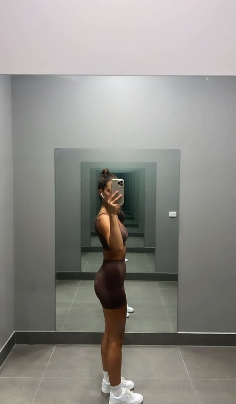 Develique actriz perfecta imágenes