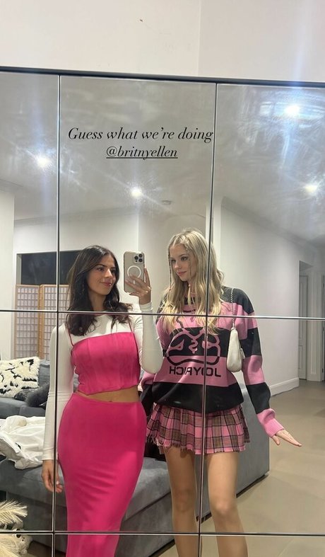 Develique actriz libre foto