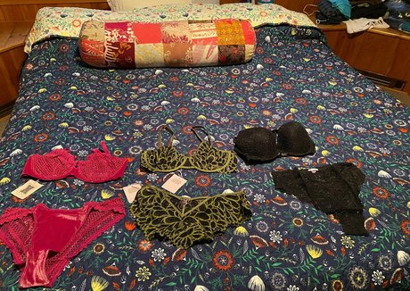 Bettie Bondage actrice pornographique image