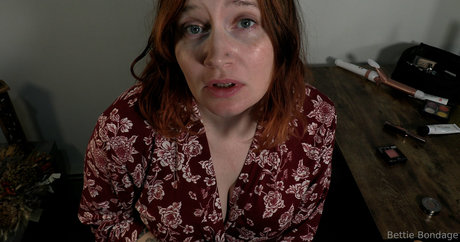 Bettie Bondage meilleure star du porno archive