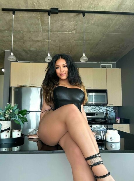 nessatnight actrice porno archive