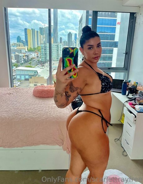 scarlettrayfree modelo atractivo imágenes