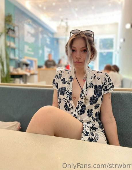 strwbrr modèle parfait archive