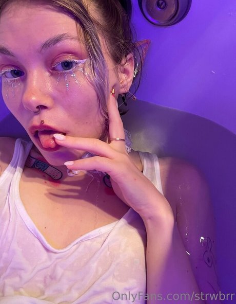 strwbrr buena actriz recopilación