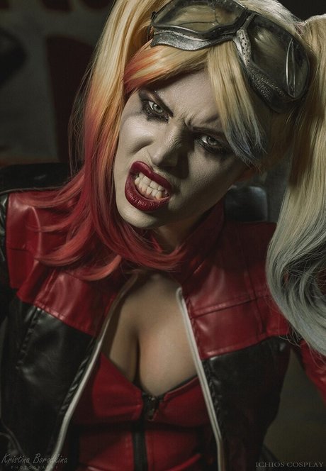 Anya Ichios estrella porno perfecta archivo