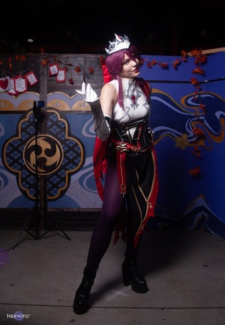 Anya Ichios actrice libre galeries