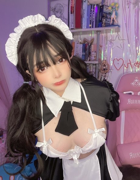 MiMi Chan modèle pornographique images