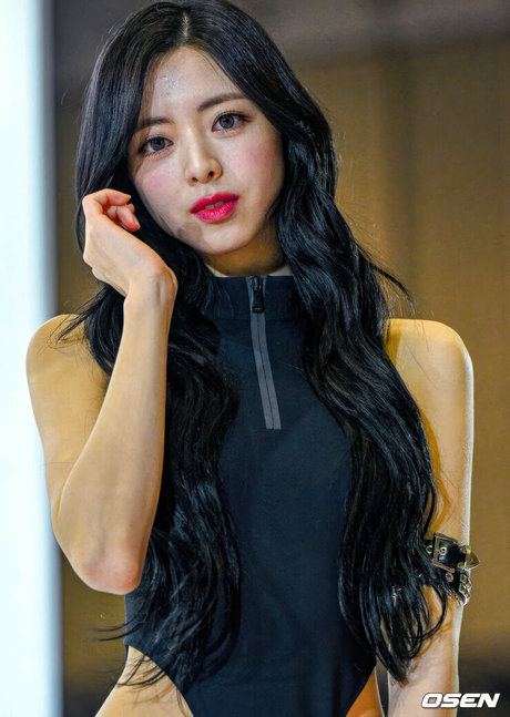 itzy all in us actrice nue archive