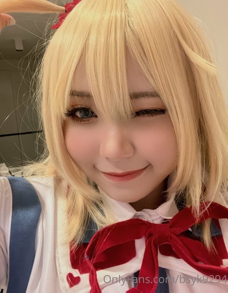 bsyk9294 actriz xxx foto