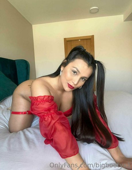 bigbootyx1 exclusive actress pictures