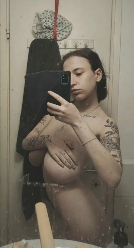 Yasmin avrahami actriz atractiva archivo