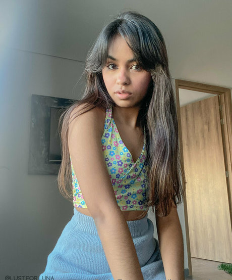 lust for luna estrella exclusiva galería