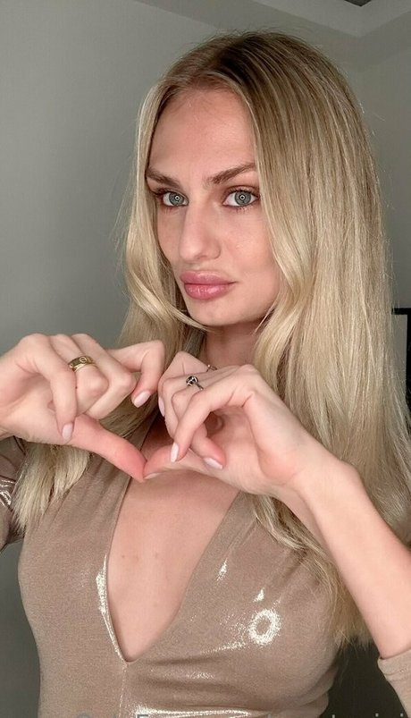 gigixgossiptalk sexy model photos