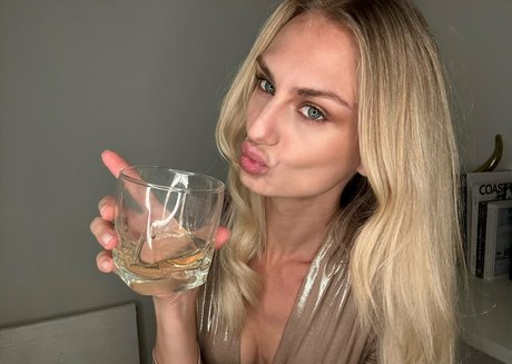 gigixgossiptalk pornstar high quality photo