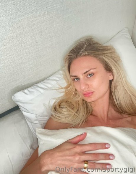 gigixgossiptalk star high quality photos