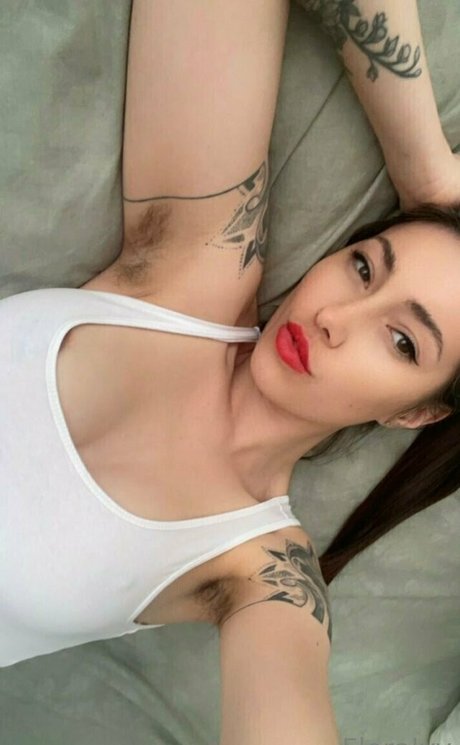 floraivyfree modelo fotos