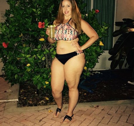 Thickitalianmami Miniatura