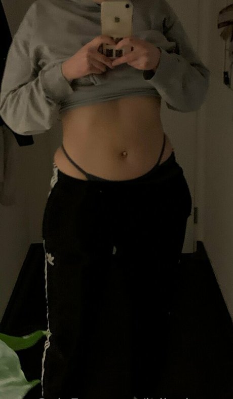 laraa hdr pornstar beautiful img