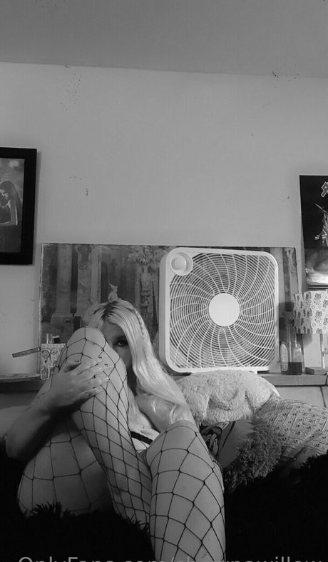 shawnawillow modelo desnuda foto