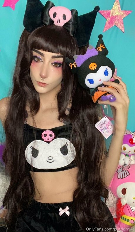 putridmika pornstar art gallery