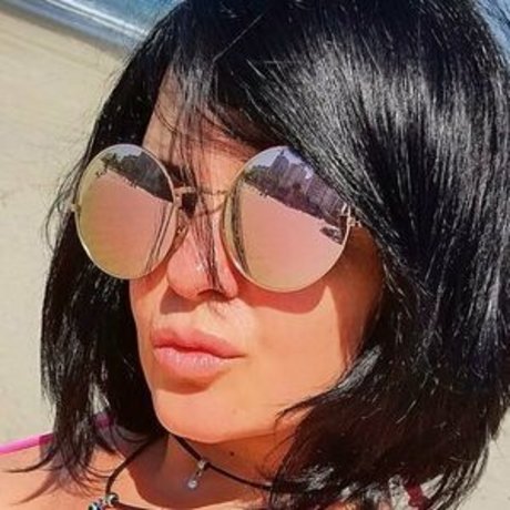 Cibelle Mancinni pretty star pics