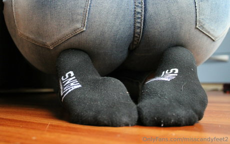 misscandyfeet2 nus de stars du porno galerie