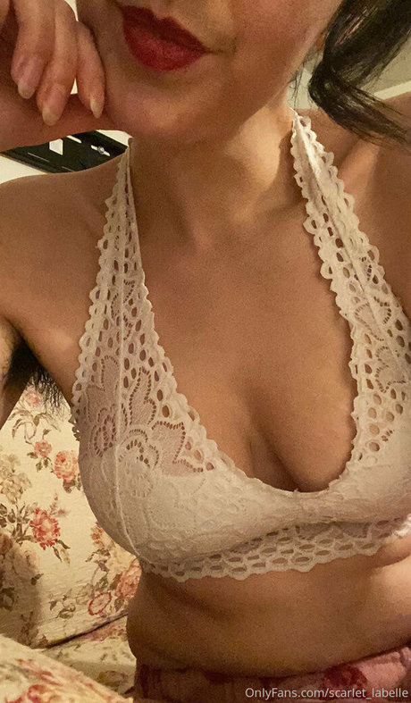 Scarlet Labelle modelo adulto imagen