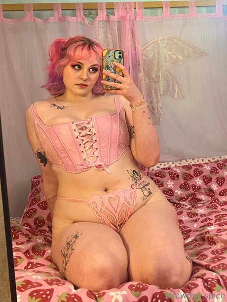 strawbryspice erotic model galleries