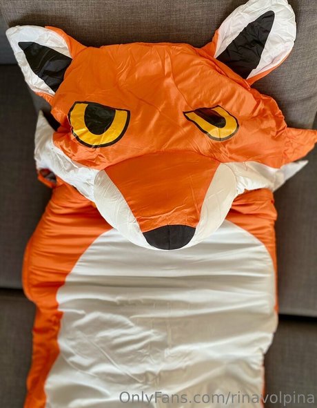 rinavolpina modèle porno galerie